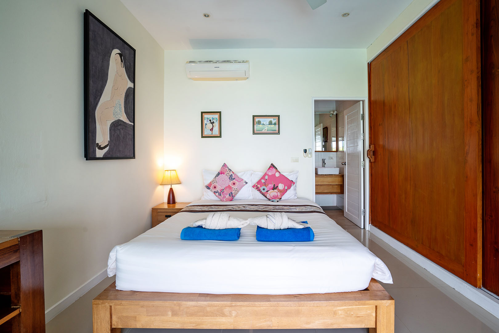 Indu Sunset – Comfortable 4 Bedroom Beachfront Pool Villa in Bang Makham for sale: Indu Sunset – Comfortable 4 Bedroom Beachfront Pool Villa in Bang Makham for sale