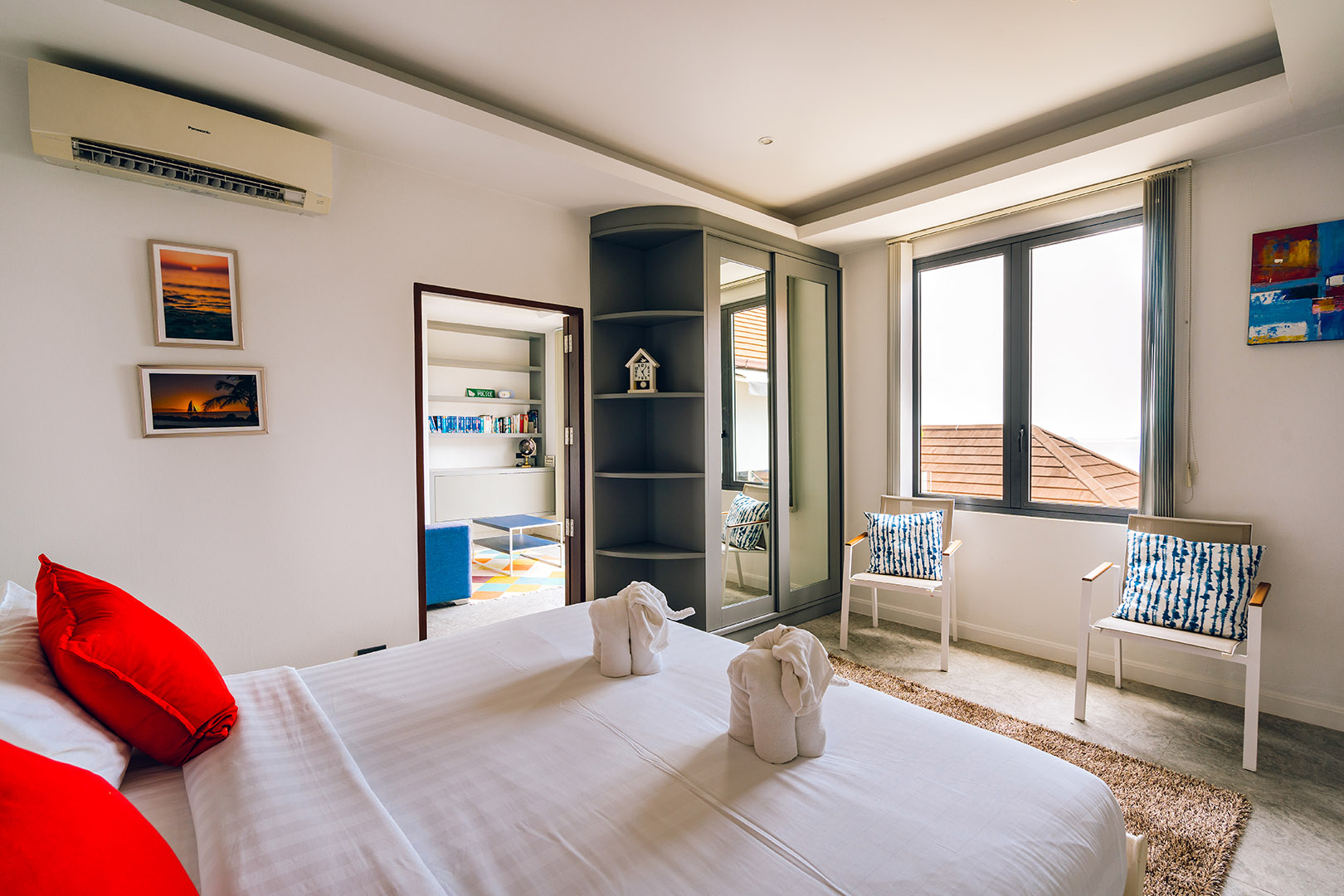 The Peak – Cliffside 5 Bedroom 6 Bathroom Seaview Villa in Bangpor for sale