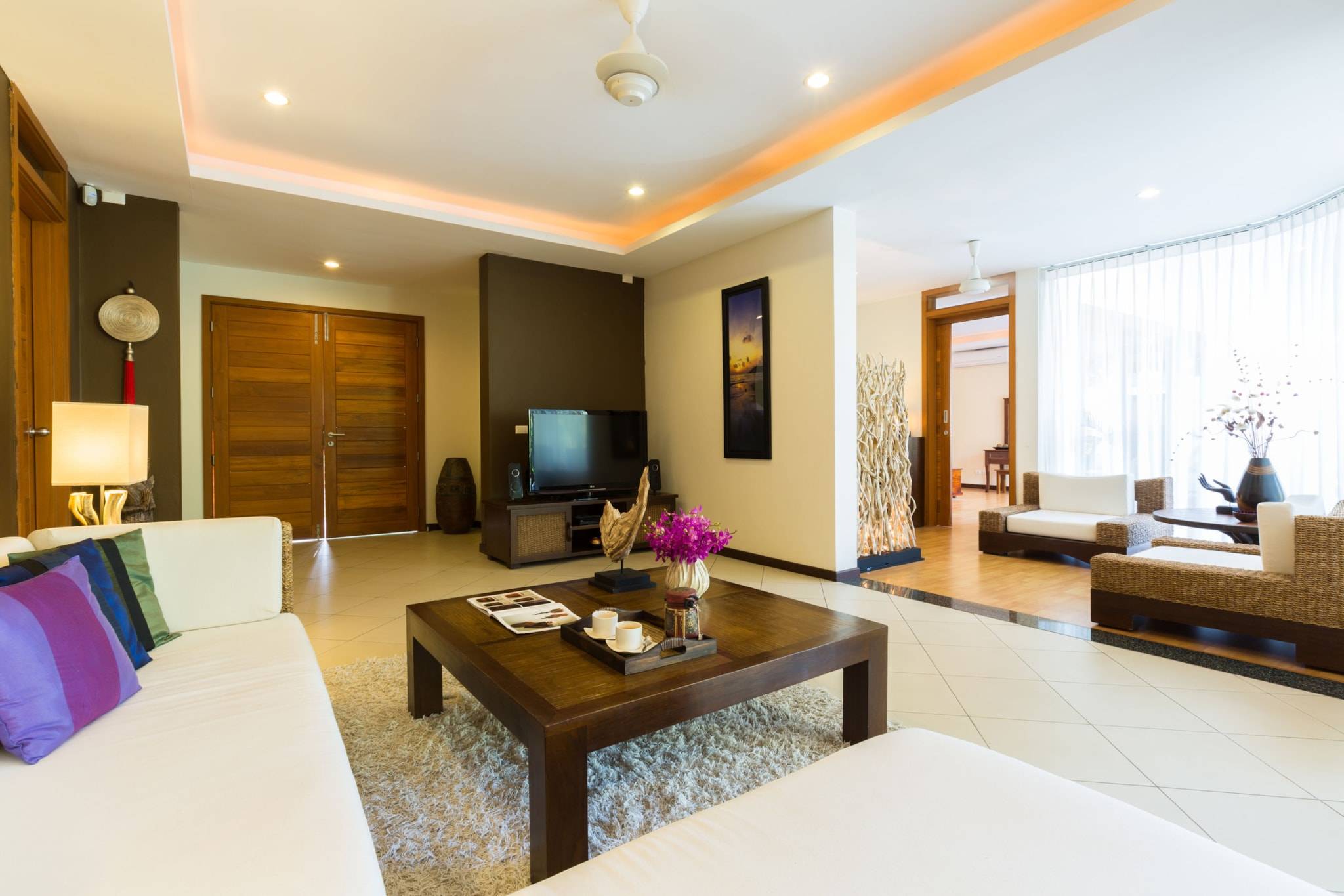 Deluxe 4-bedroom villa by Maenam beach: Deluxe 4-bedroom villa by Maenam beach