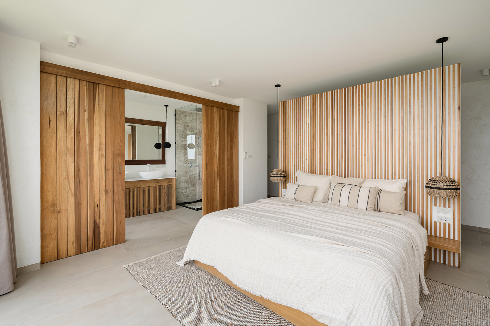 (PRICE REDUCED!) Villa Azure – Mediterranean 5 Bedroom Seaview Pool Villa in Chaweng for sale: Villa Azure – Mediterranean 5 Bedroom Seaview Pool Villa in Chaweng for sale