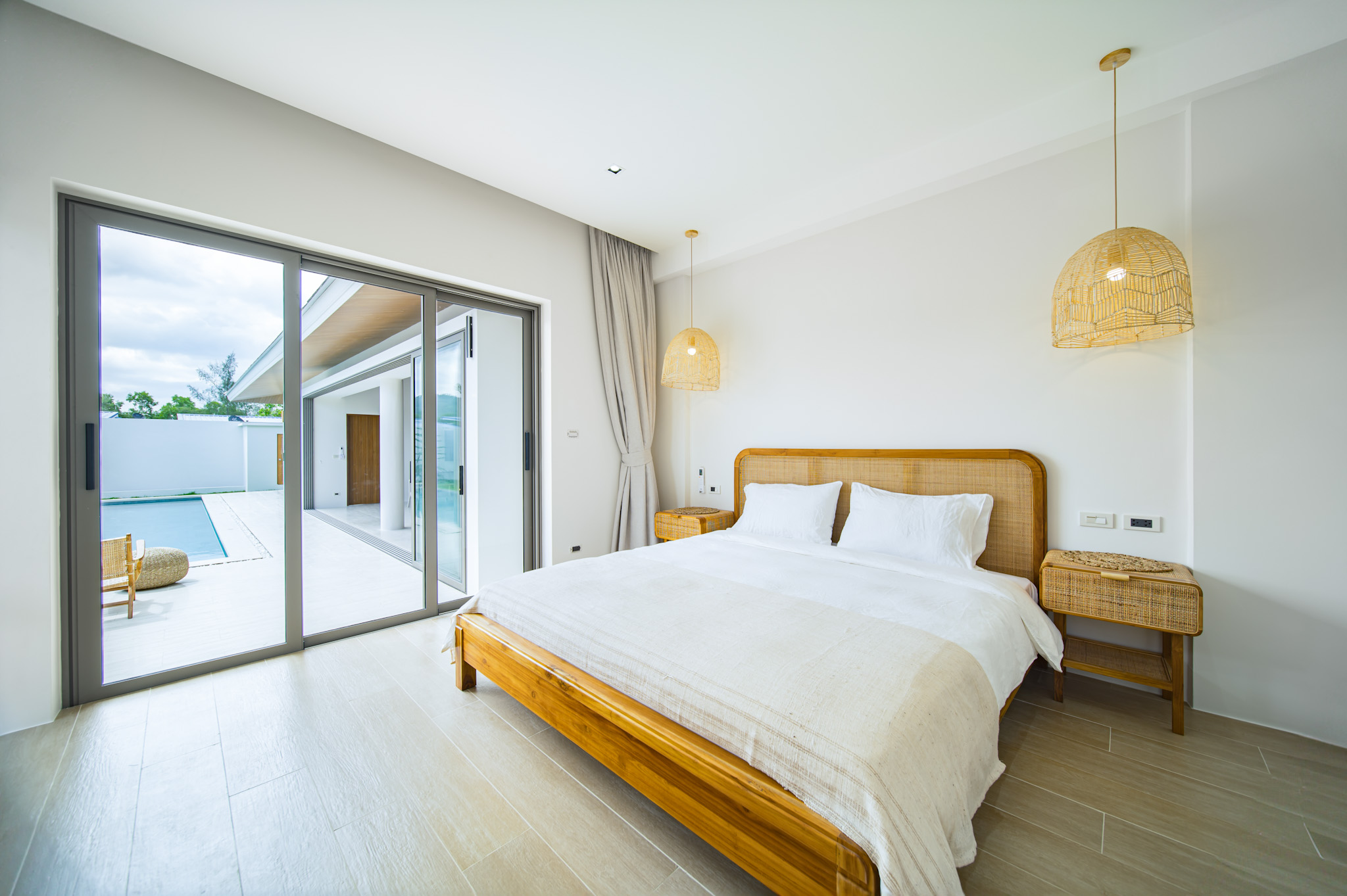 Villa Bocami - Balinese Beachside 3 Bedroom Garden Pool Villa in Bangrak for sale