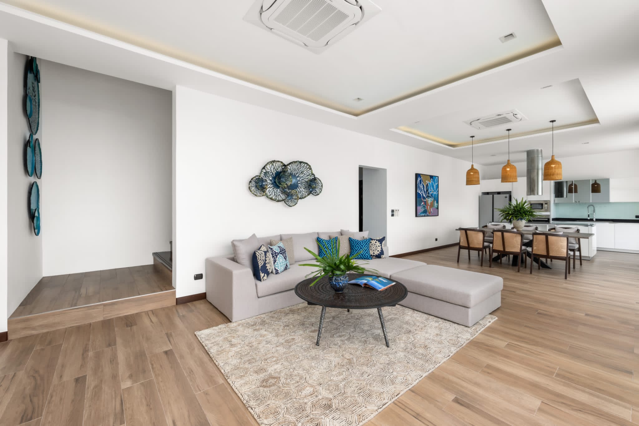 Verano Residence - Quality 3 Bedroom Seaview Pool Villa in Chaweng Noi for Sale