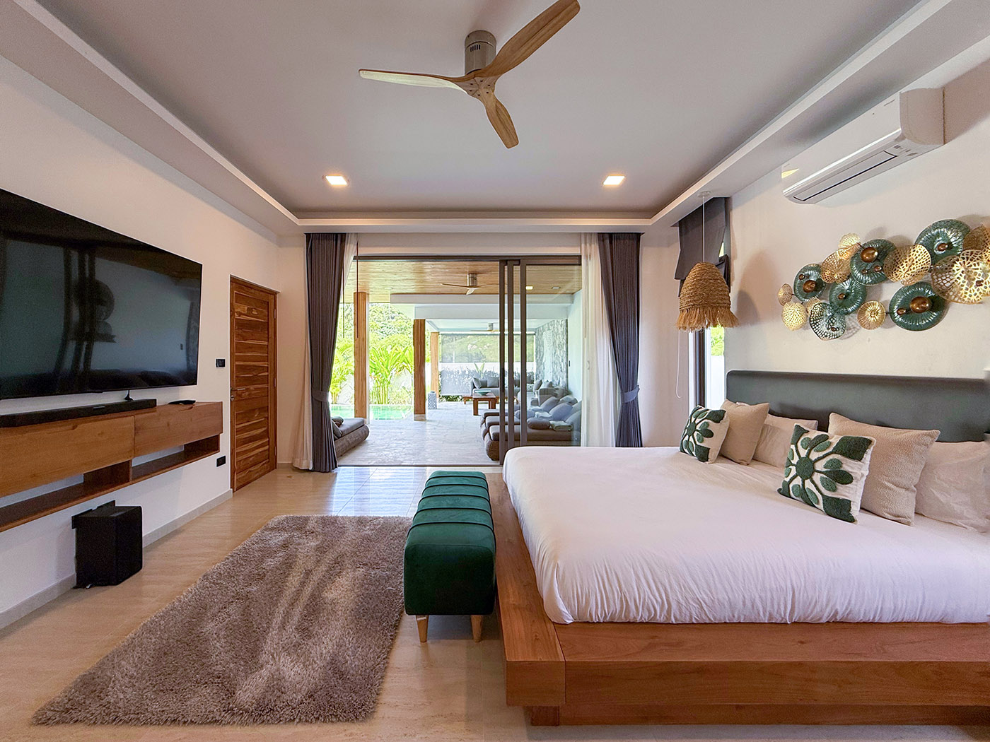 Villa Acacia  - Premium 5 Bedroom Mountain View Pool Villa in Lamai for Sale: Villa Acacia  - Premium 5 Bedroom Mountain View Pool Villa in Lamai for Sale