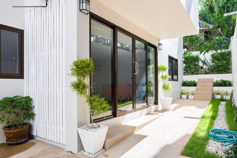 (SOLD) 11 Rooms apartment complex for sale in Chaweng Hills 