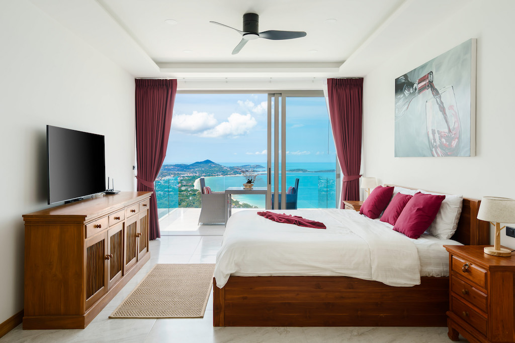 Majestic 4 Bedroom Seaview Pool Villa in Chaweng Noi for Sale
