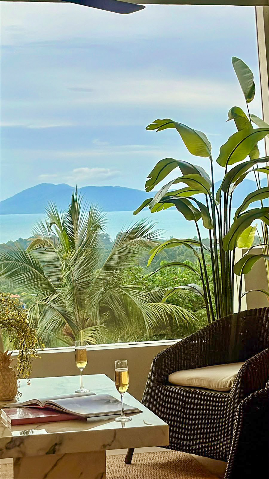 Azur Apartment 1201 – 2 Bedroom Seaview Apartment in Maenam for sale: Azur Apartment 1201 – 2 Bedroom Seaview Apartment in Maenam for sale