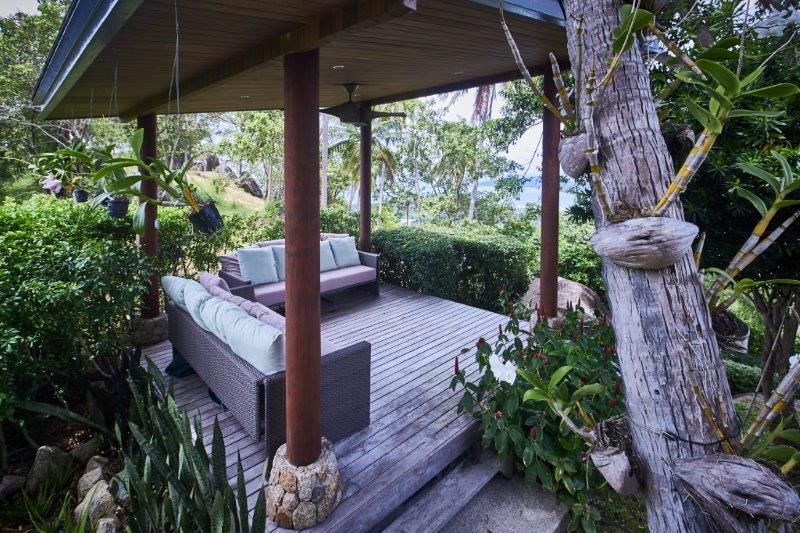 Architecturally Stunning Villa with Spectacular Ocean and Mountain View