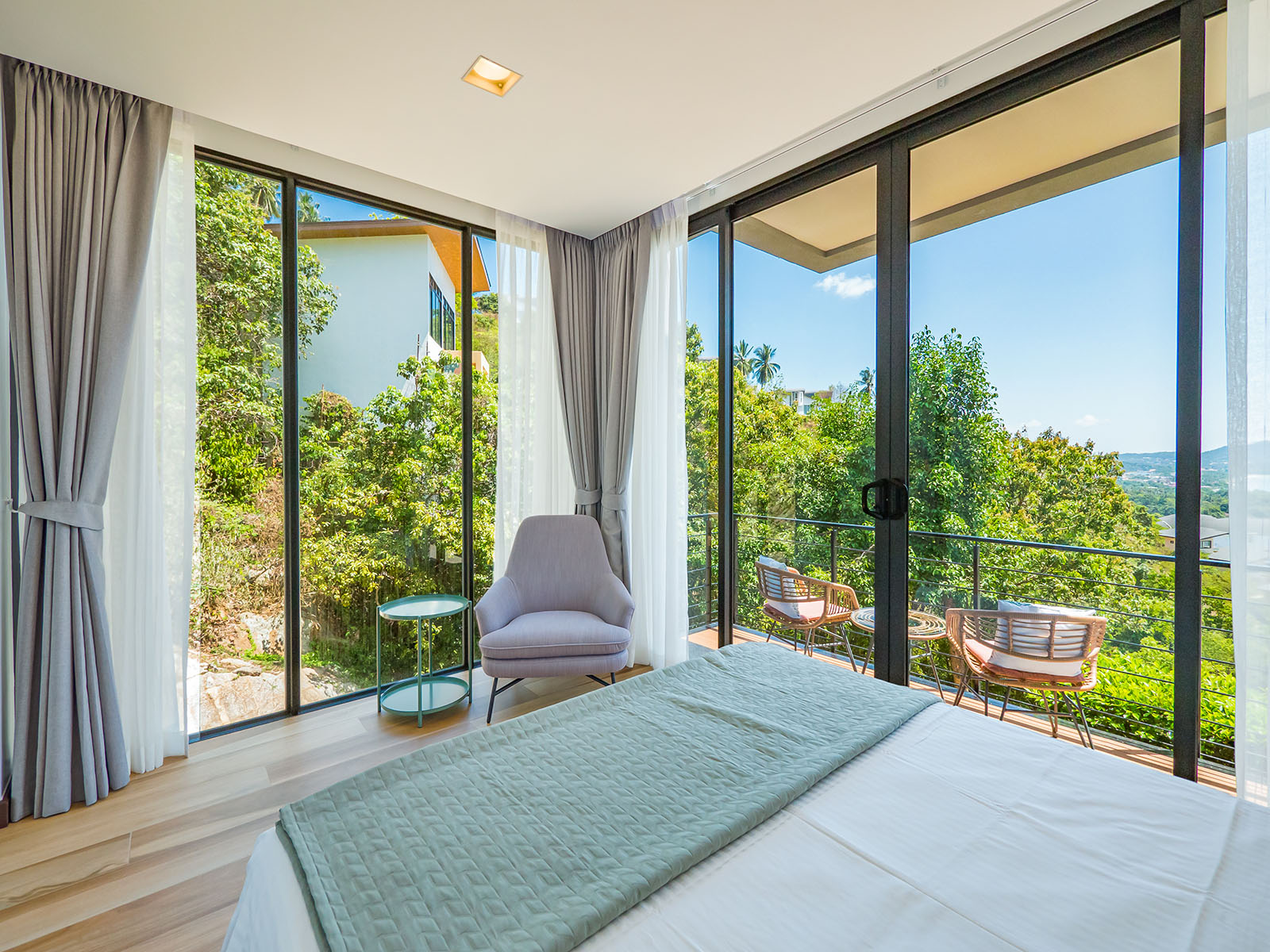 (PRICE REDUCED!) Verano Residence - Contemporary 3+1 Bedroom Seaview Pool Villa in Chaweng Noi for Sale