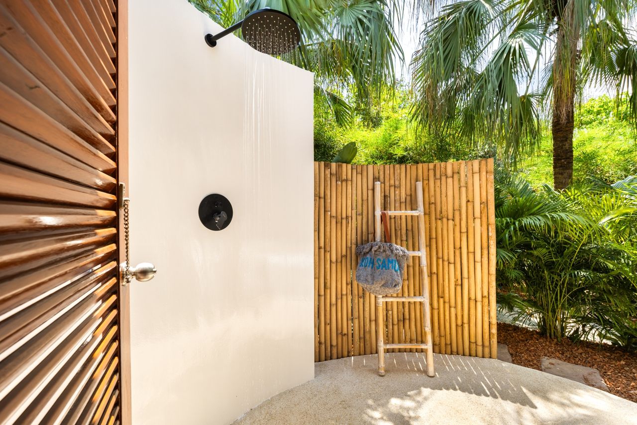 Authentik Villa – Balinese 5 Bedroom Seaview Pool Villa in Bophut: Authentik Villa – Balinese 5 Bedroom Seaview Pool Villa in Bophut