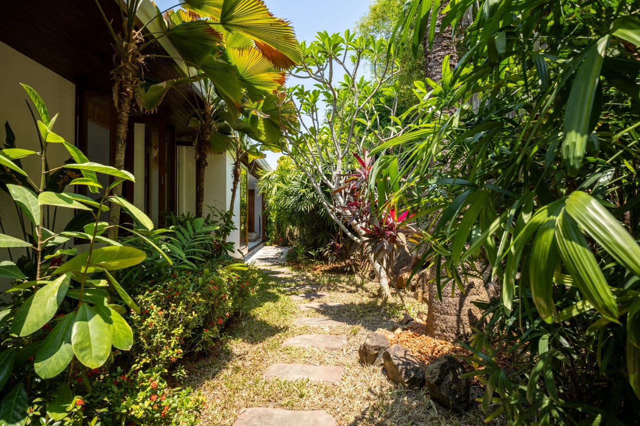 Authentik Villa – Balinese 5 Bedroom Seaview Pool Villa in Bophut: Authentik Villa – Balinese 5 Bedroom Seaview Pool Villa in Bophut