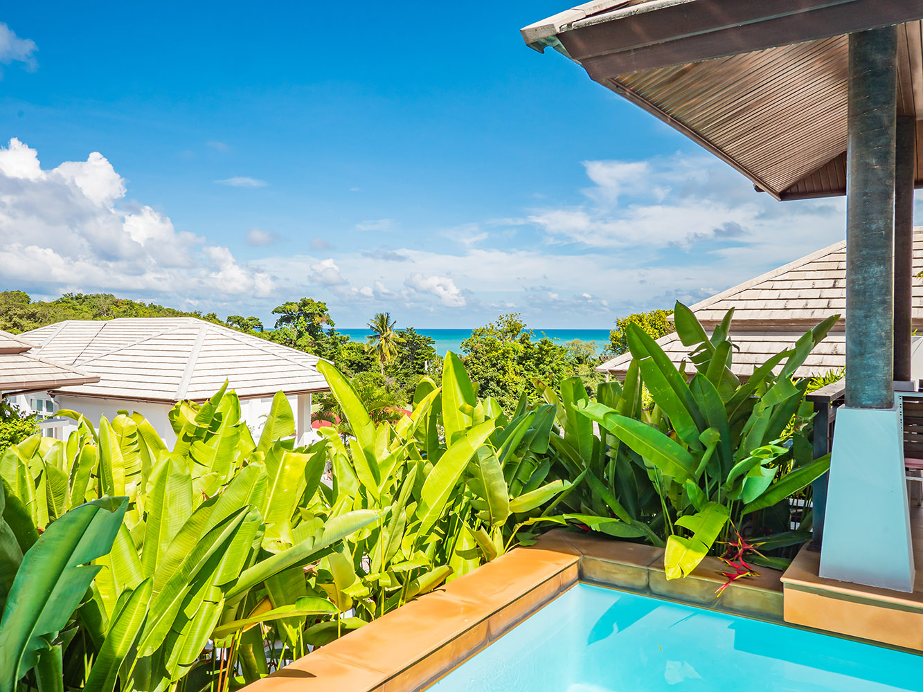 Villa Horizon 20 - Tropical 2 Bedroom Partial Seaview Pool Villa in Choengmon for sale