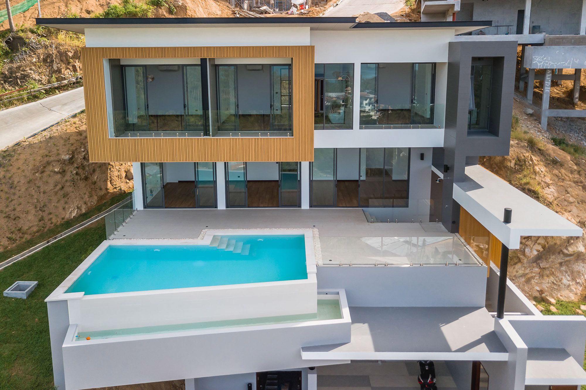 (SOLD) Verano Residence - 3 Bedroom Seaview Pool Villa in Chaweng Noi