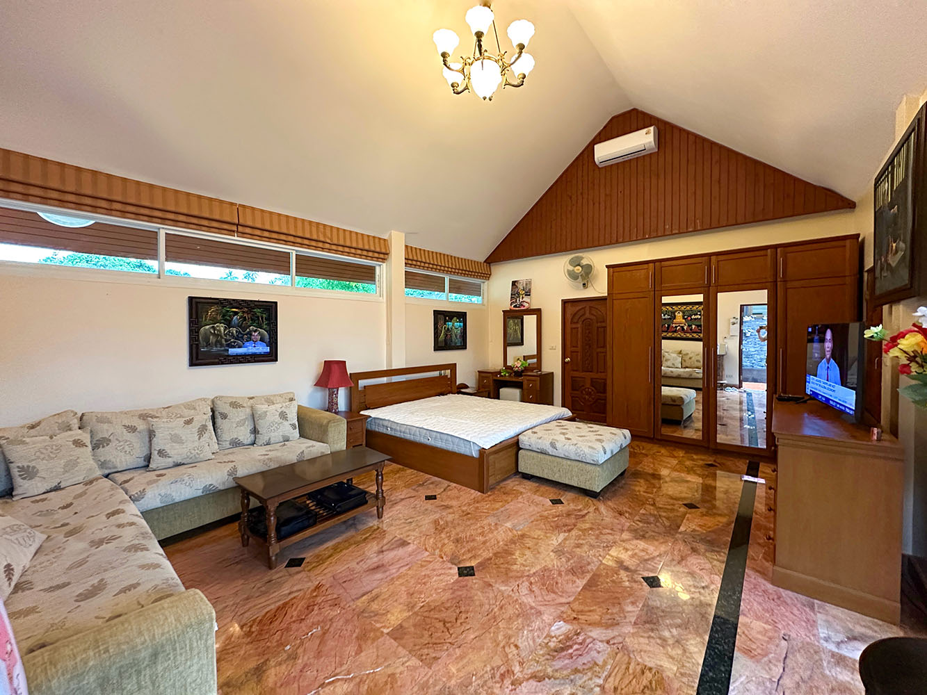 (PRICE REDUCED!) Rare Opportunity 9-Bedroom Beachfront Villa with Redevelopment Potential in Bangpor