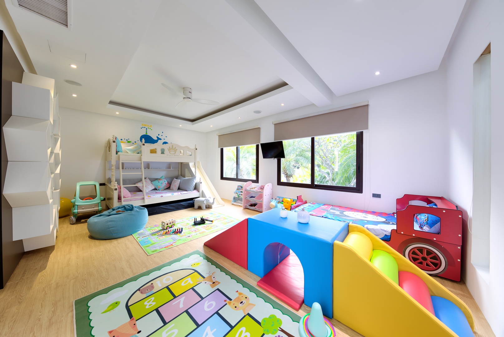 Villa Turquoise – Luxury 4 Bedroom Seaview Villa in North Chaweng for sale