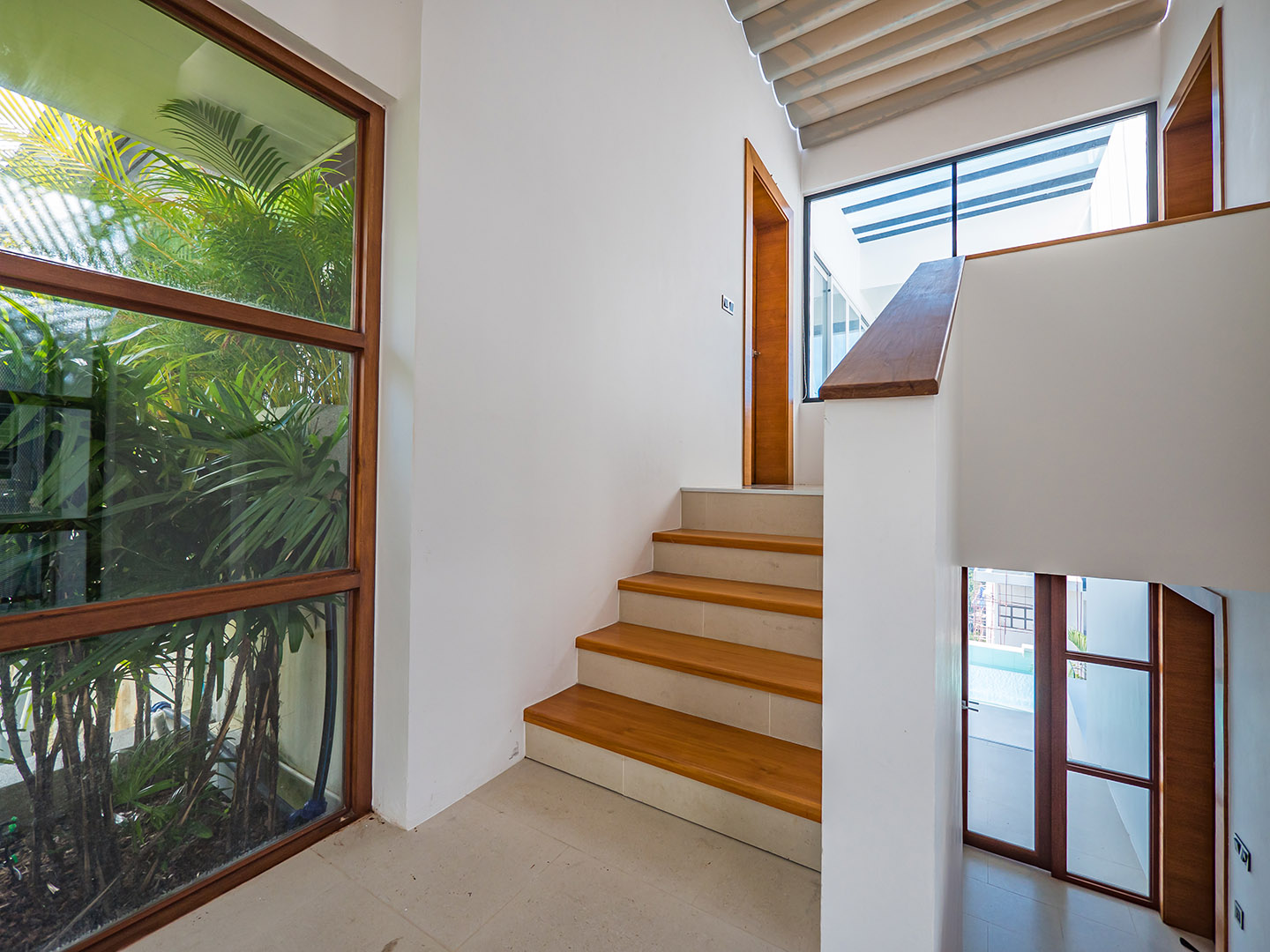 (PRICE REDUCED!) Darika Residence B5 - Dazzling 4 Bedroom Seaview Pool Villa in Bang Por for sale