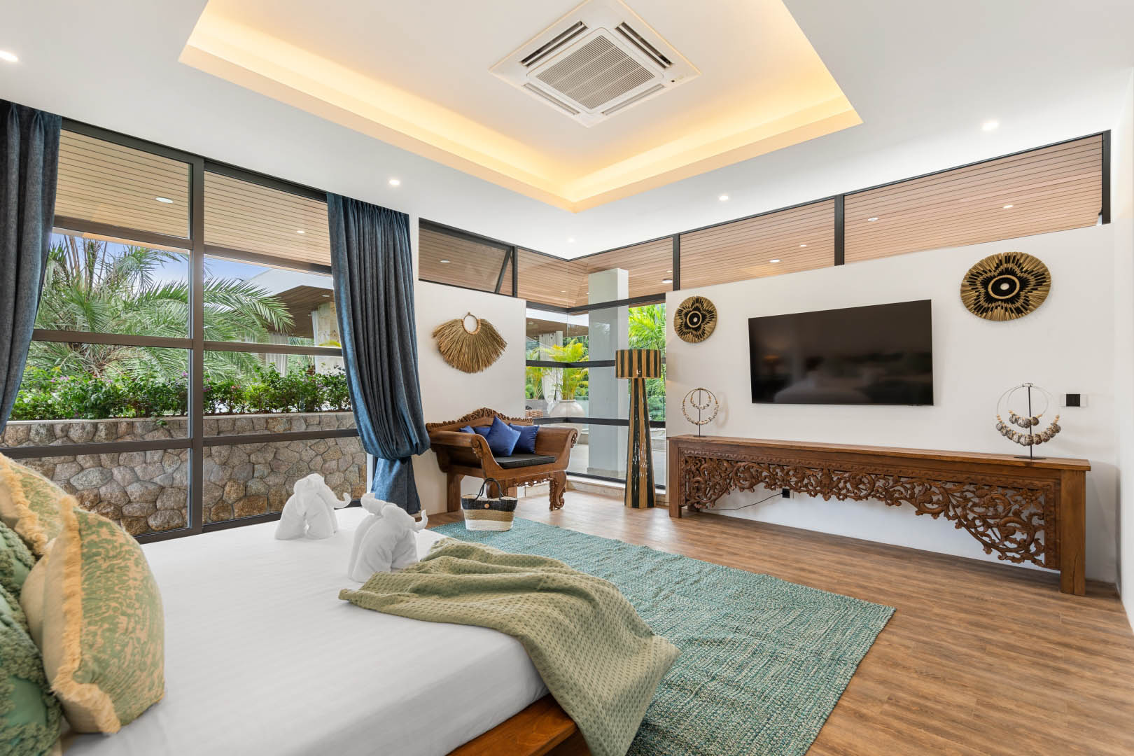 Villa Riverside – Luxury 5 Bedroom Balinese Tropical Retreat in Maenam for sale: Villa Riverside – Luxury 5 Bedroom Balinese Tropical Retreat in Maenam for sale