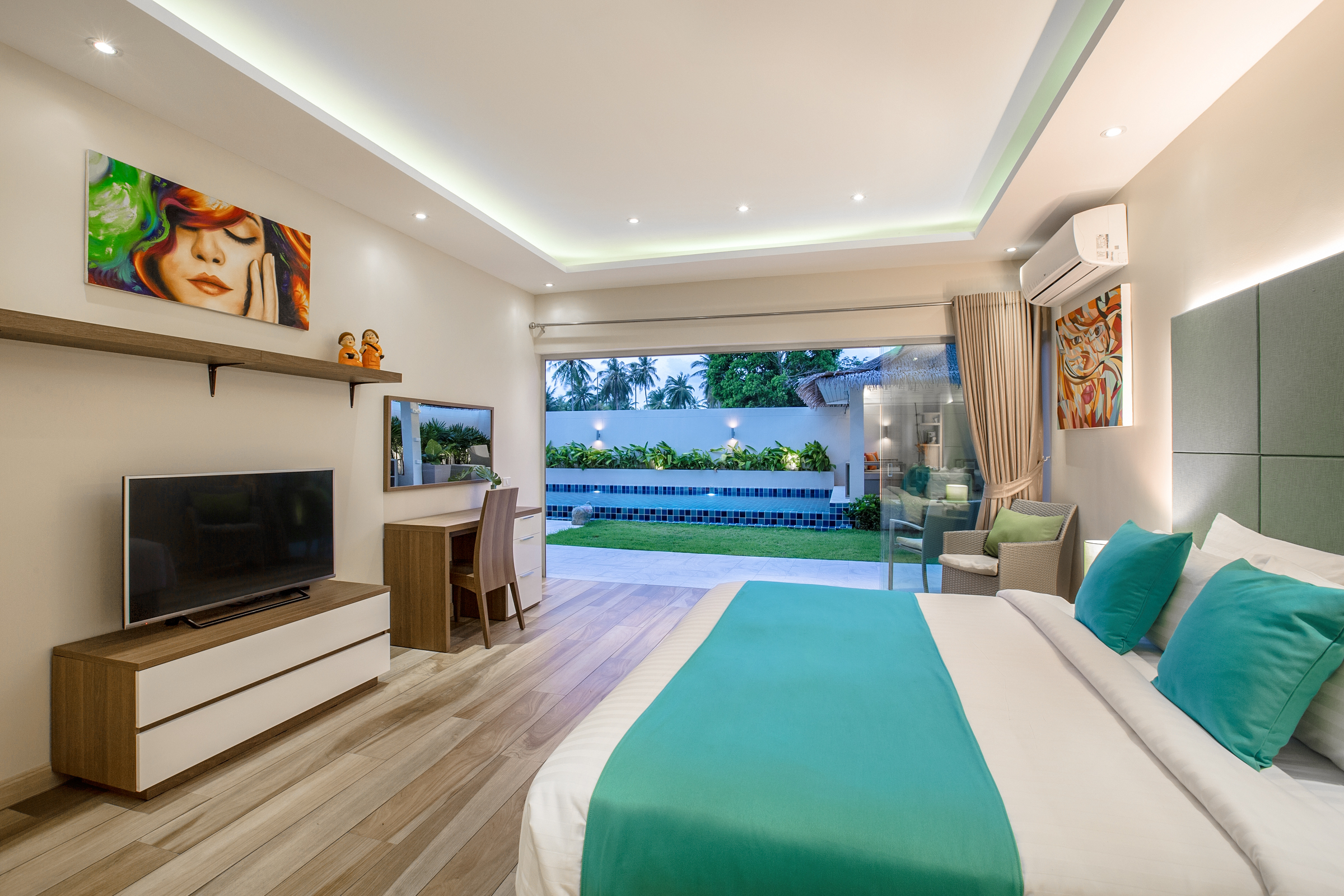 Villa Mojito – Beachside 5 Bedroom Pool Villa in Ban Tai for sale