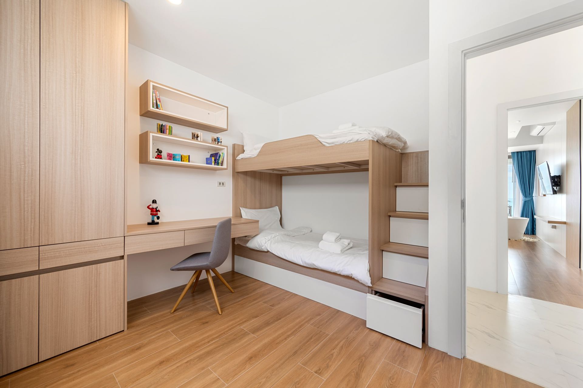 (SOLD) Urbane 3 Bedroom Semi-detached Seaview Pool Villa in Chaweng Noi for sale