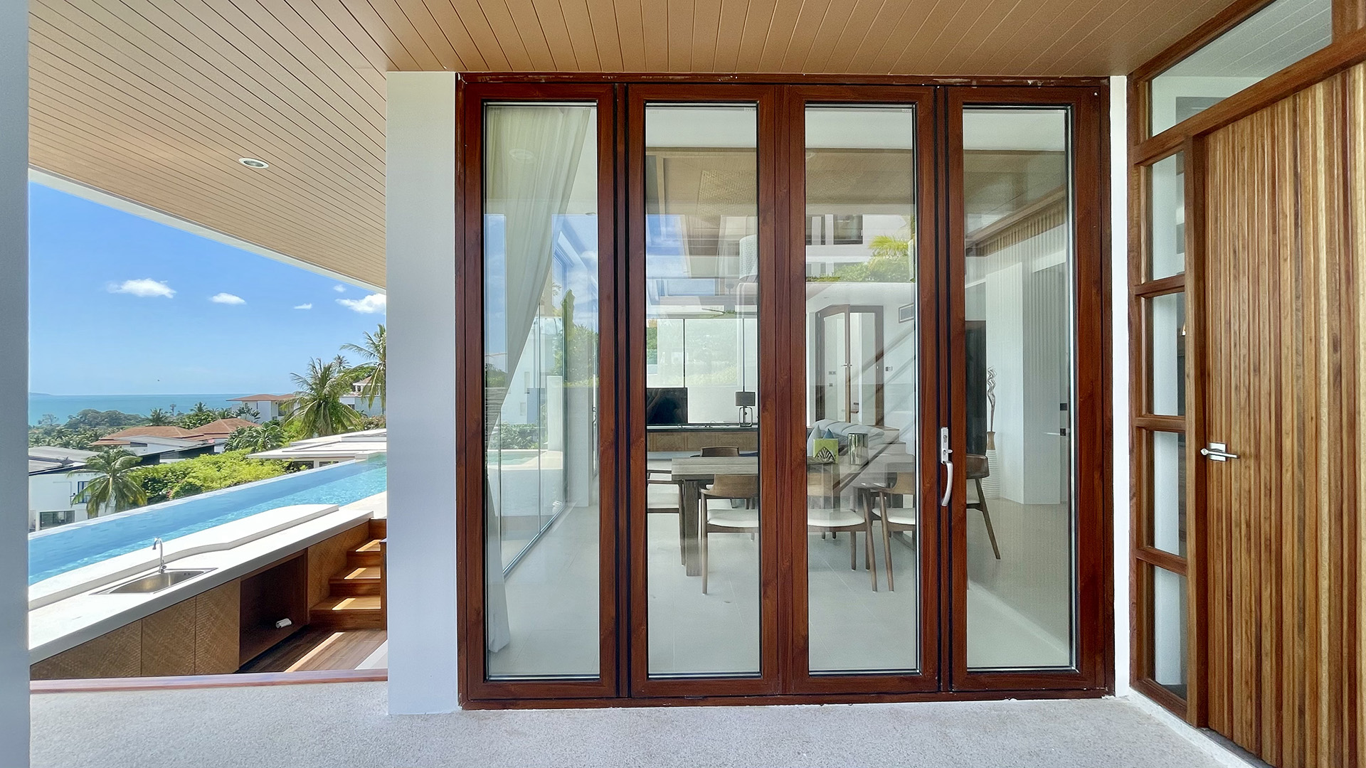 (PRICE REDUCED!) Darika Residence B3 - Grandeur 4 Bedroom Seaview Pool Villa in Bang Por for sale