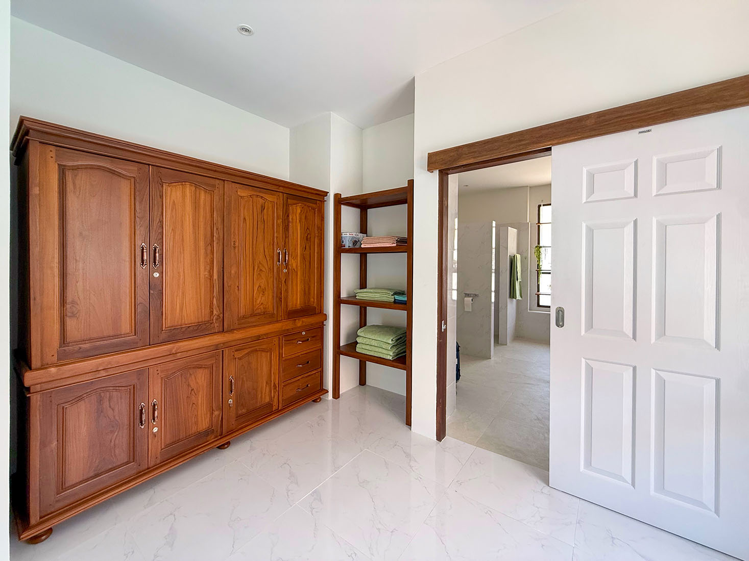 Newly Renovated Beachside 4 Bedroom Teak Pool Villa in Thongson Bay Villas for sale: Newly Renovated Beachside 4 Bedroom Teak Pool Villa in Thongson Bay Villas for sale