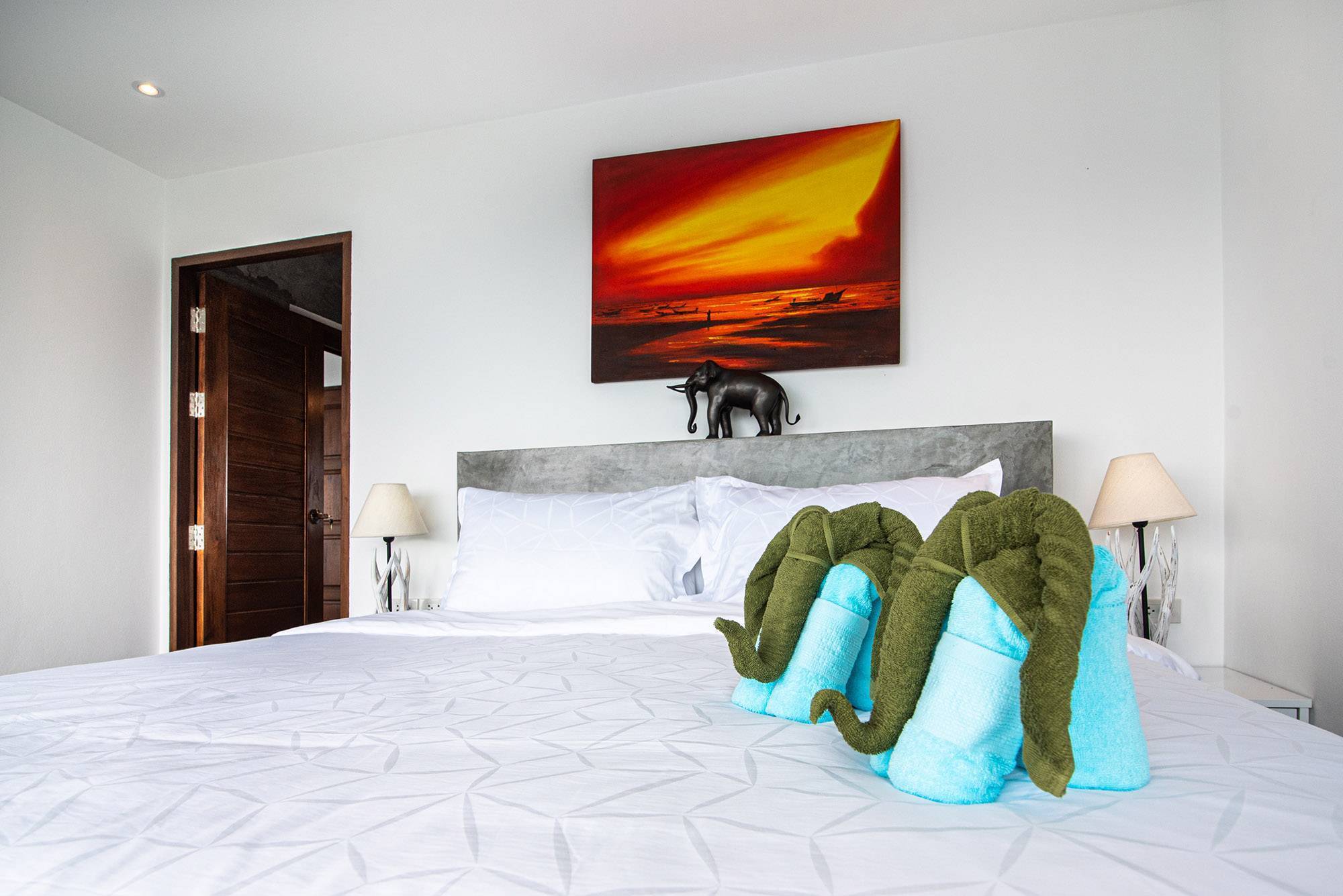(SOLD) 2 bedroom sea-view apartment Re-Sale in Lamai in The Ruby Project