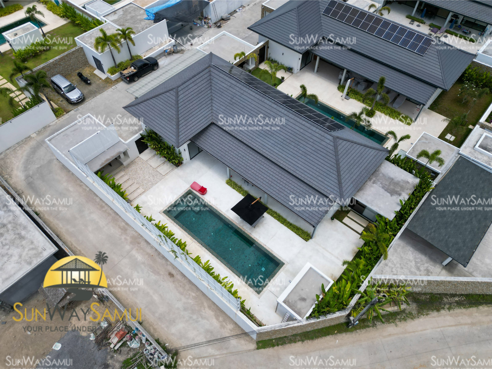 Tropical Balinese 4 Bedroom Garden Pool Villa in Maenam for Sale
