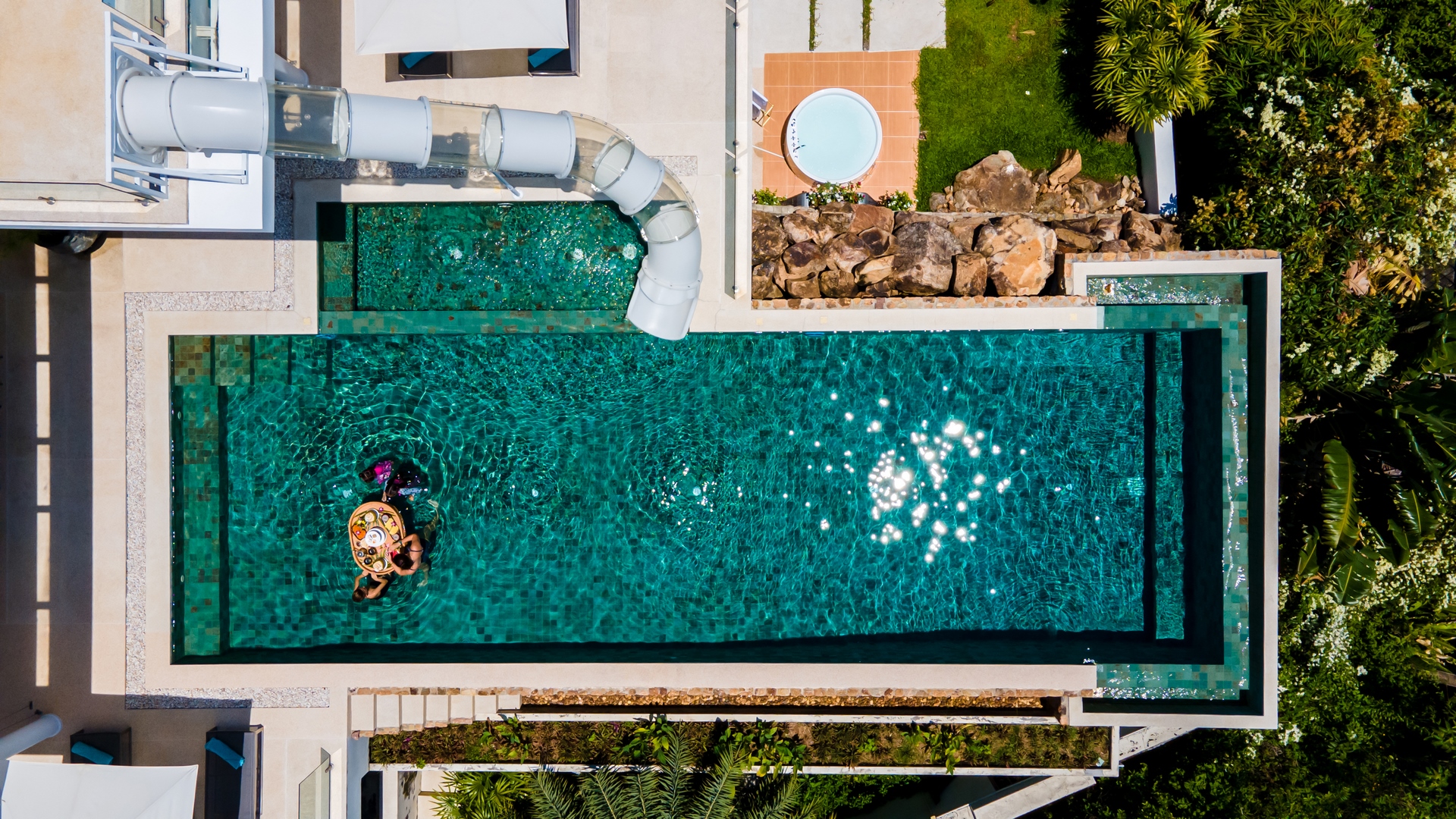 Villa Turquoise – Luxury 4 Bedroom Seaview Villa in North Chaweng for sale