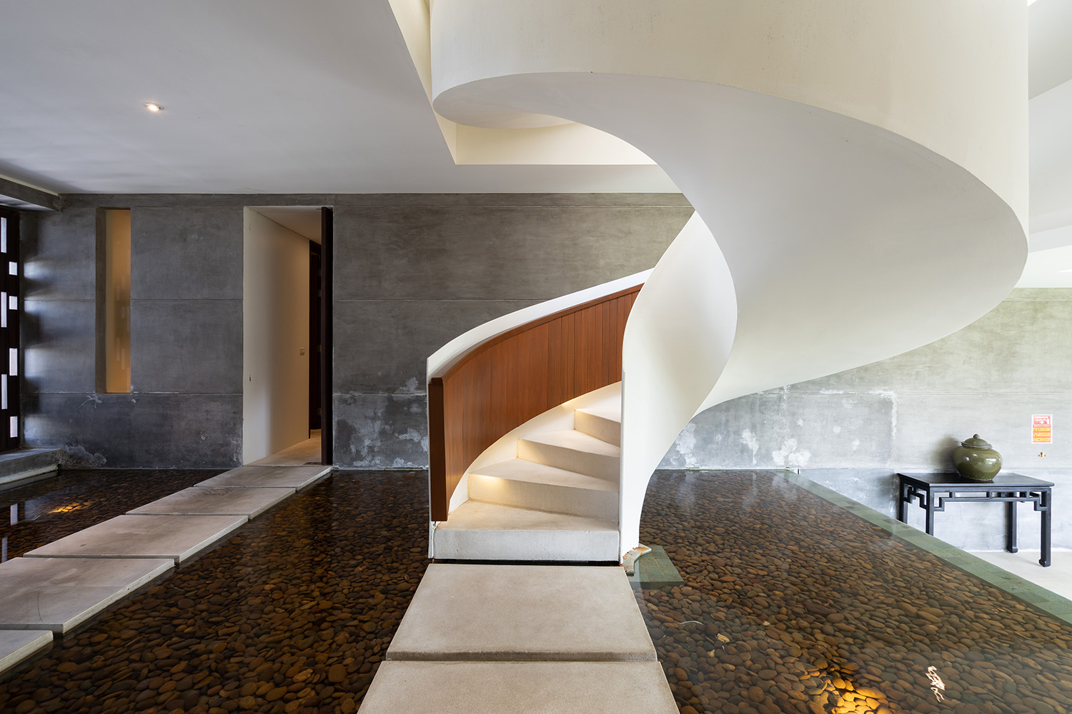 The Finest 5 Bedroom Seaview Pool Villa in Samujana for sale