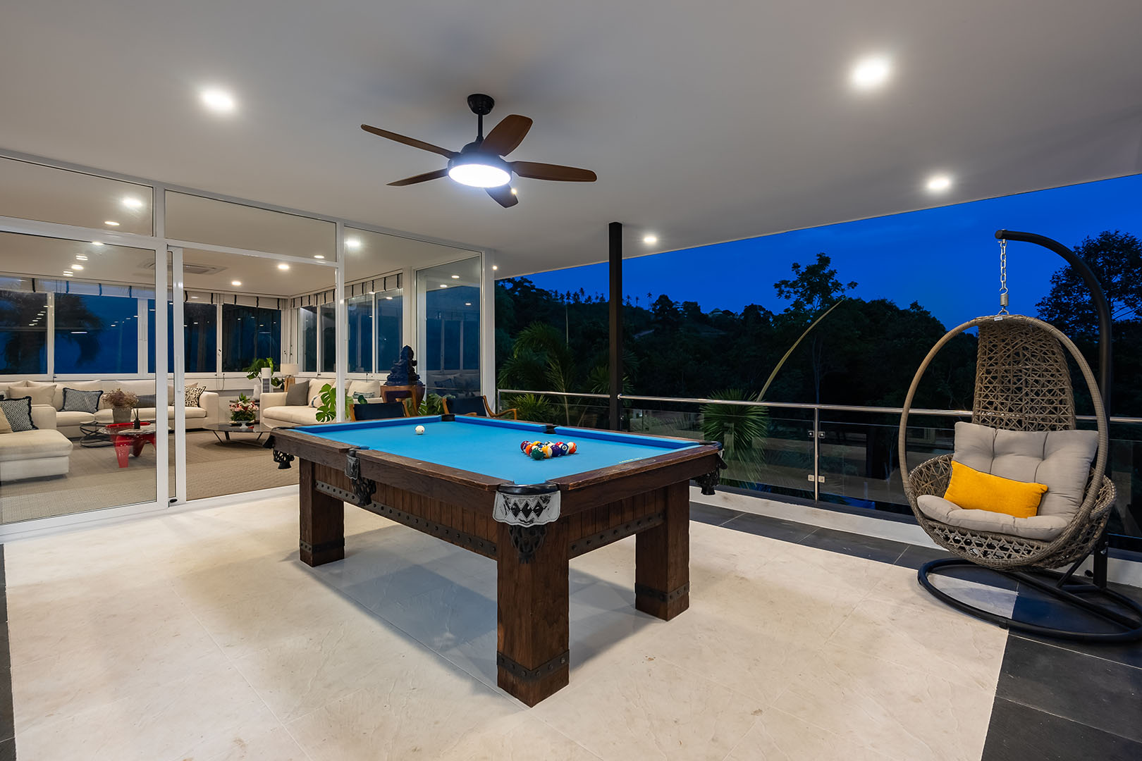 Substantial 9 Bedroom Seaview Pool Villa in Bang Makham for sale