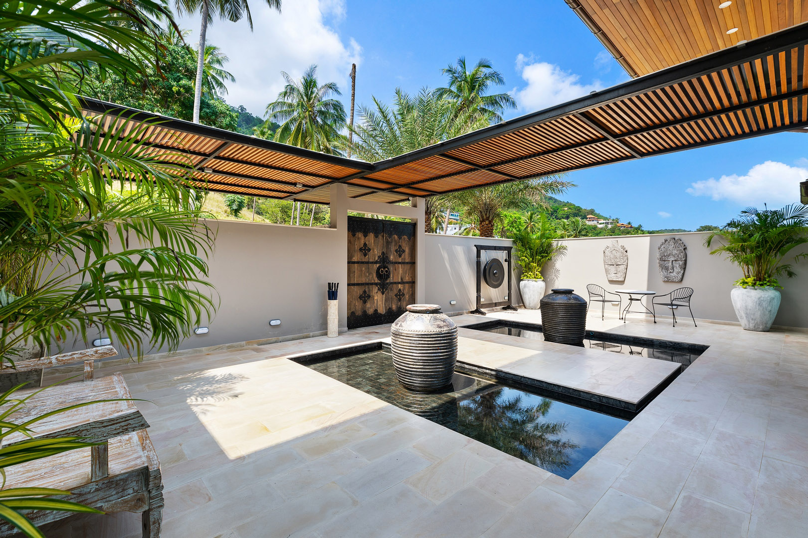 Villa Asi – Astonishing 6 Bedroom Seaview Pool Villa in Chaweng for sale