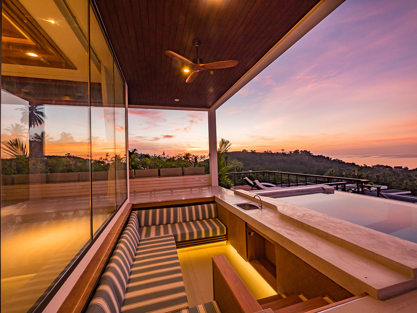 (PRICE REDUCED!) Darika Residence B5 - Dazzling 4 Bedroom Seaview Pool Villa in Bang Por for sale