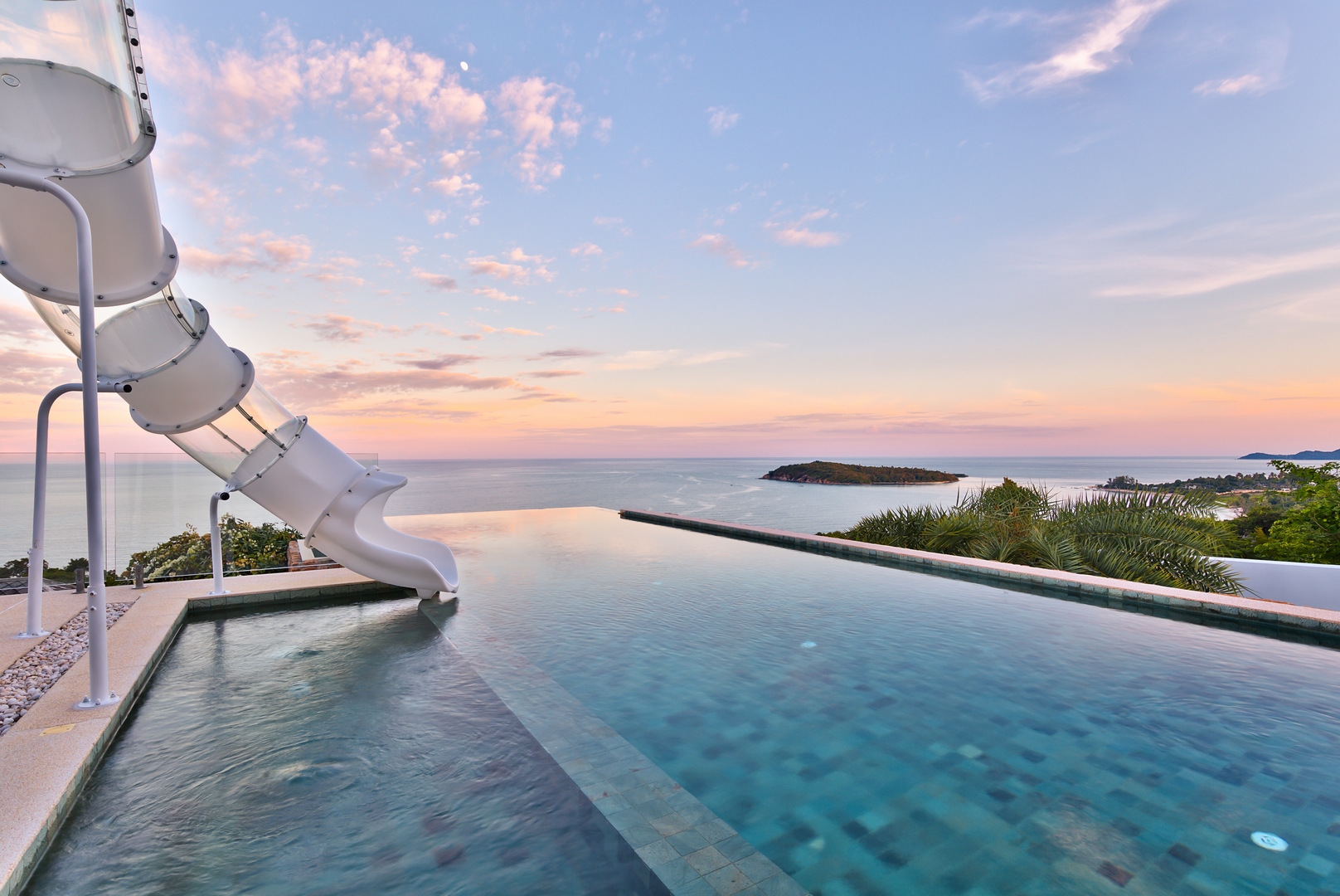 Villa Turquoise – Luxury 4 Bedroom Seaview Villa in North Chaweng for sale