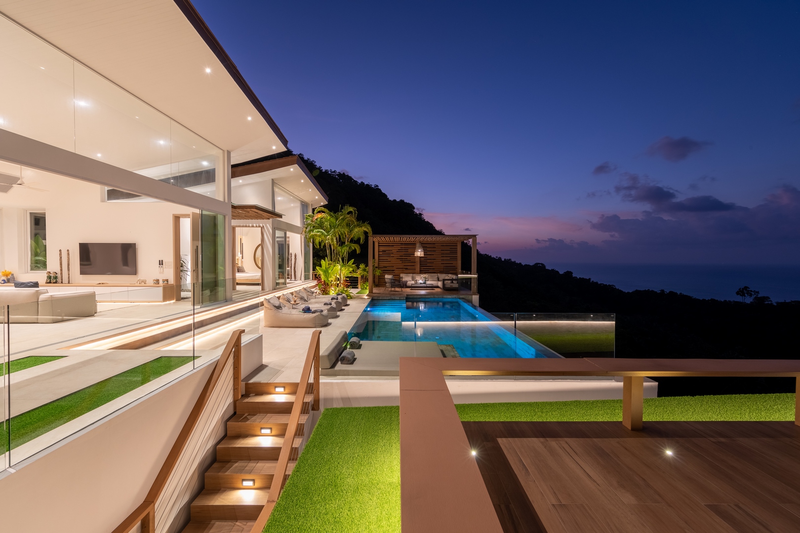 Pacific Palisade Villa Venice – 4 Bedroom Seaview Pool Villa in Bang Por for sale: Pacific Palisades Villa Venice – 4 Bedroom Seaview Pool Villa in Bang Por for sale