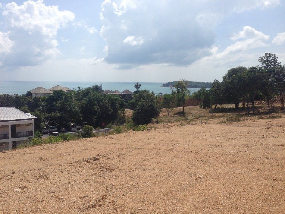 Several adjoining plots with sea views for sale (Chaweng)