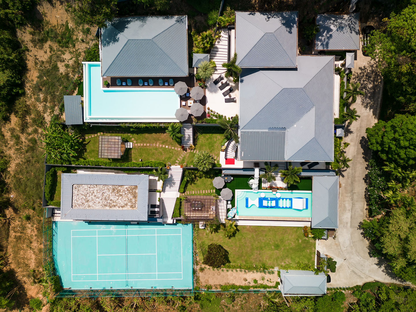 Substantial 9 Bedroom Seaview Pool Villa in Bang Makham for sale