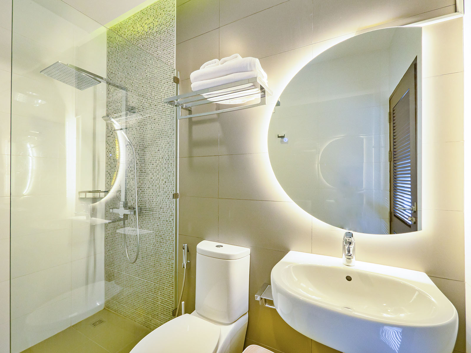 (PRICE REDUCED!) Verano Residence - Contemporary 3+1 Bedroom Seaview Pool Villa in Chaweng Noi for Sale