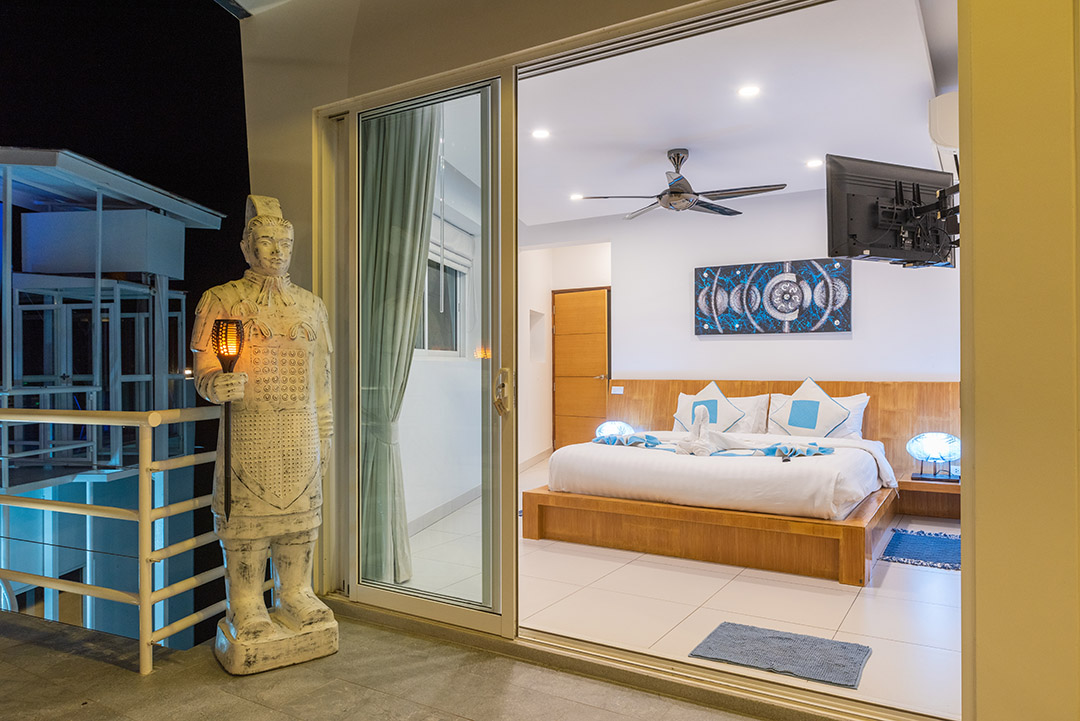 Chic 5 Bedroom Seaview Pool Villa in Chaweng for Sale