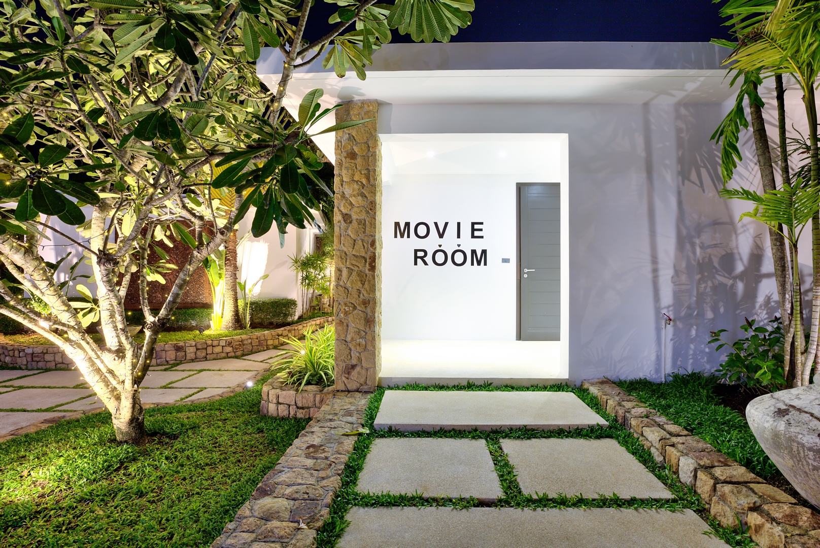 Villa Turquoise – Luxury 4 Bedroom Seaview Villa in North Chaweng for sale