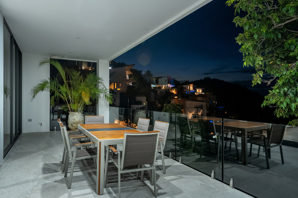 Modern 4 Bedroom Seaview Pool Villa in Plai Laem for sale