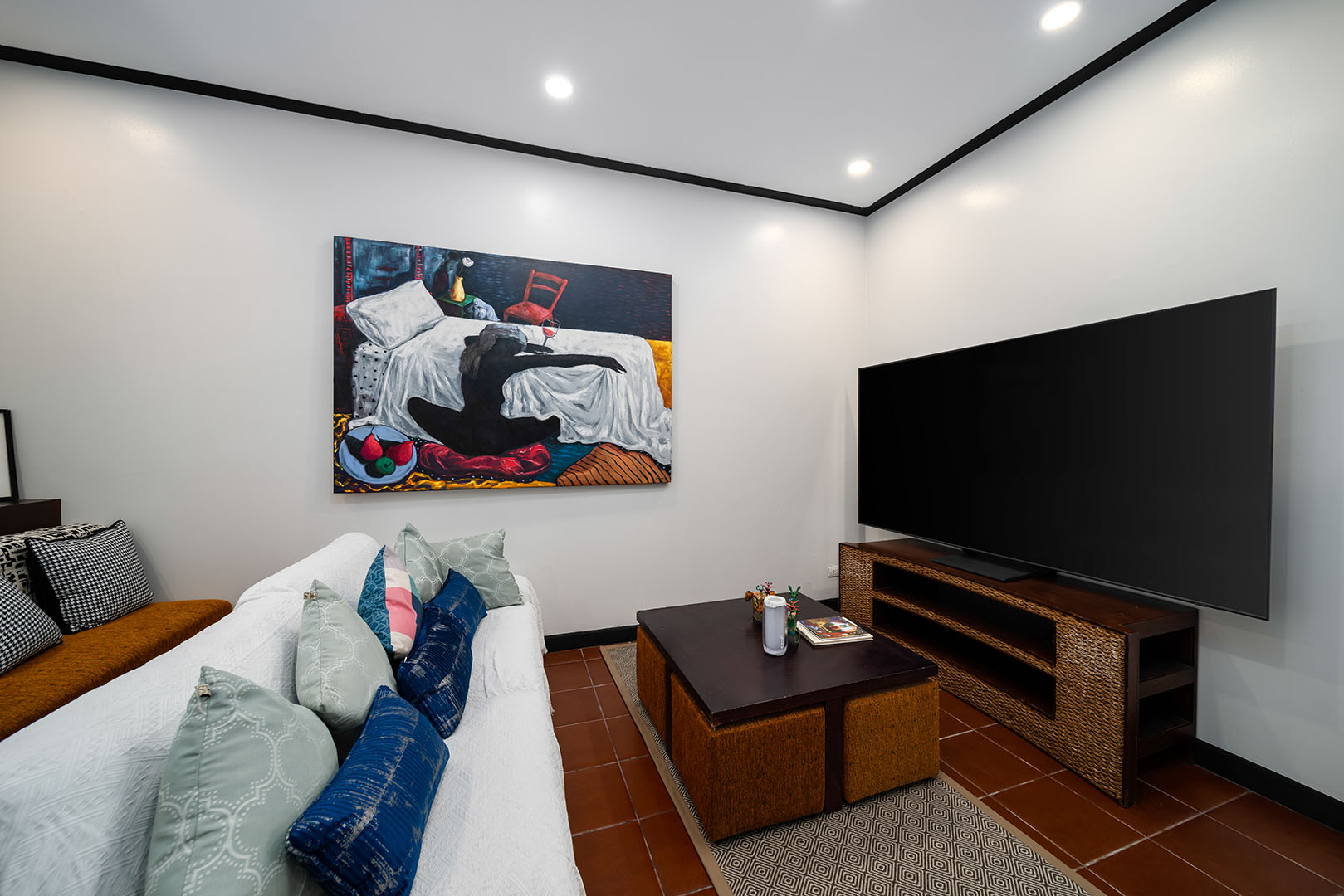 Substantial 9 Bedroom Seaview Pool Villa in Bang Makham for sale