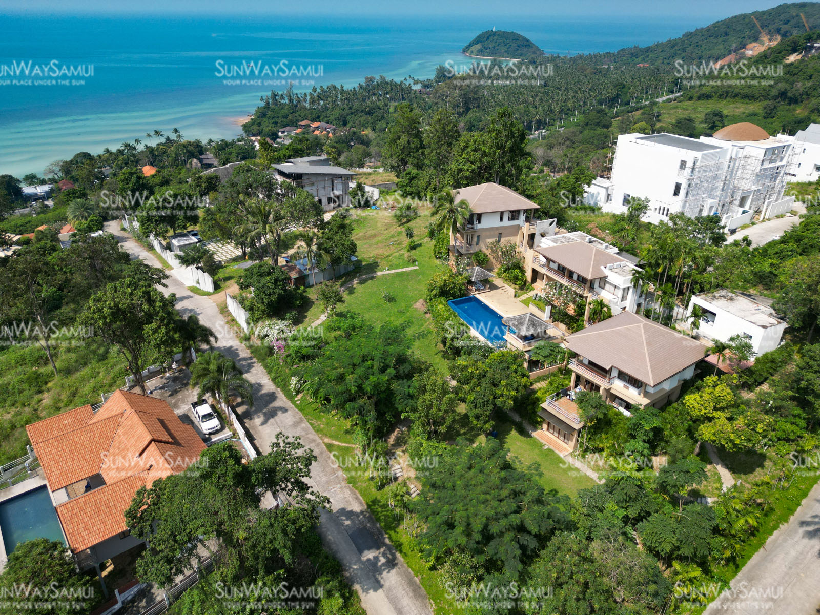 Multi-Building 8+1 Bedroom Seaview Pool Villa with Large Garden in Bang Makham for sale