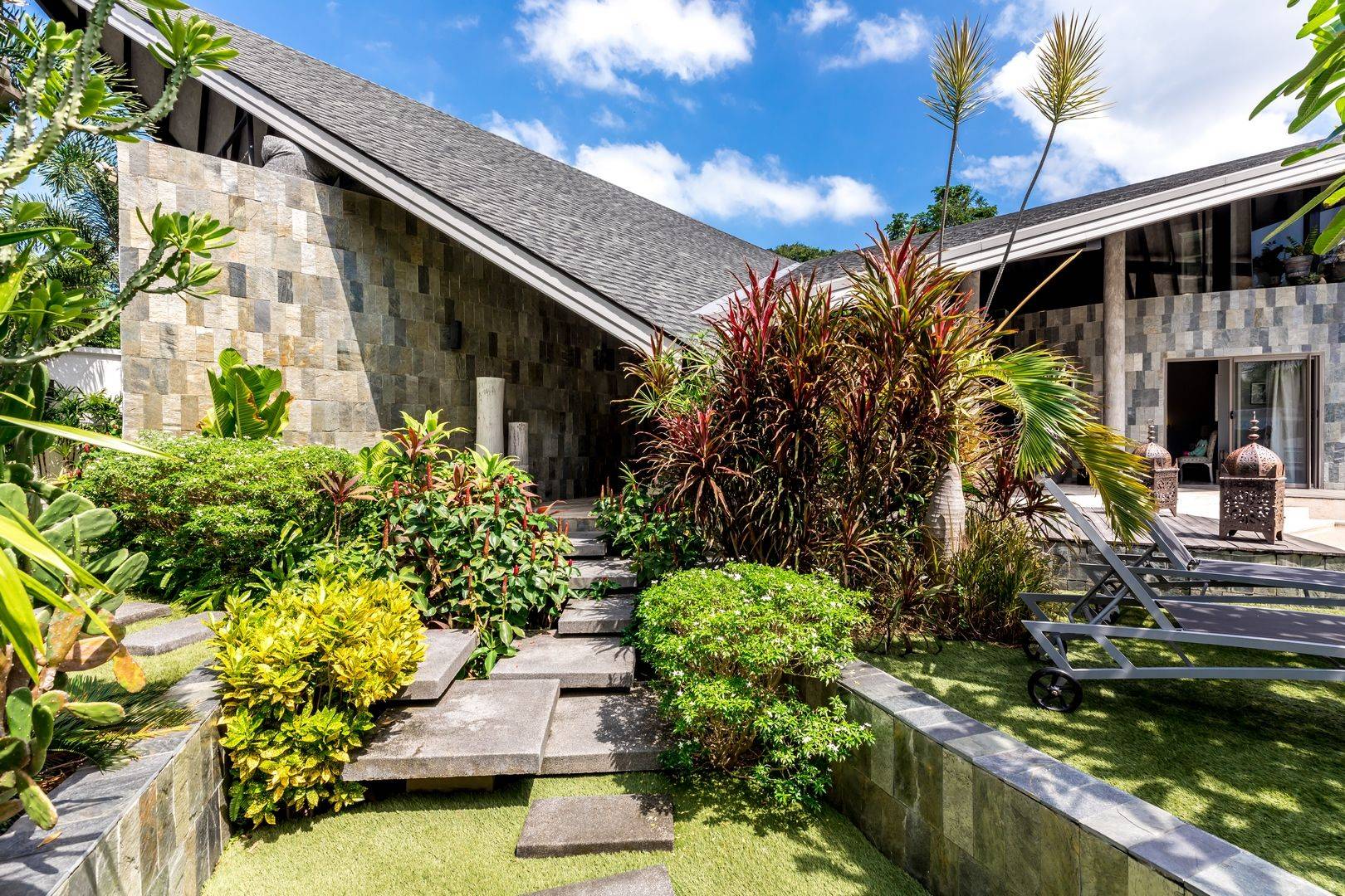 (SOLD) Villa Khwamrak – Unique and Spacious Villa for sale in Bophut