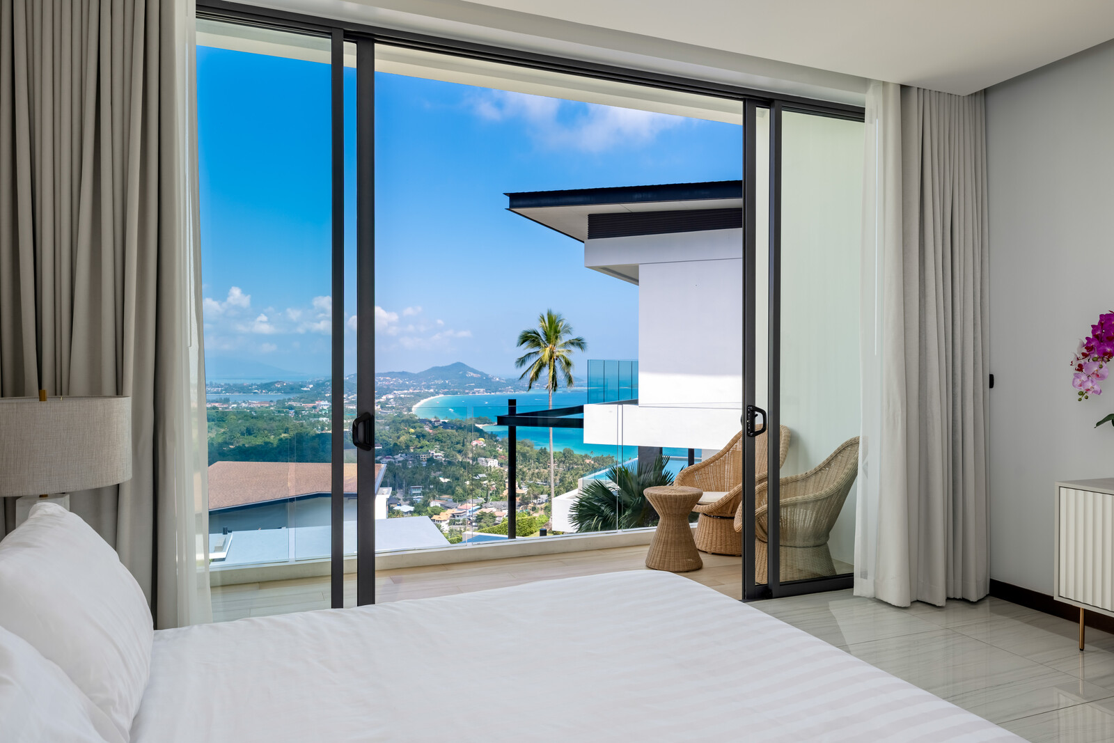 Verano Residence - Contemporary 4+1 Bedroom Seaview Pool Villa in Chaweng Noi for Sale: Verano Residence - Contemporary 4+1 Bedroom Seaview Pool Villa in Chaweng Noi for Sale