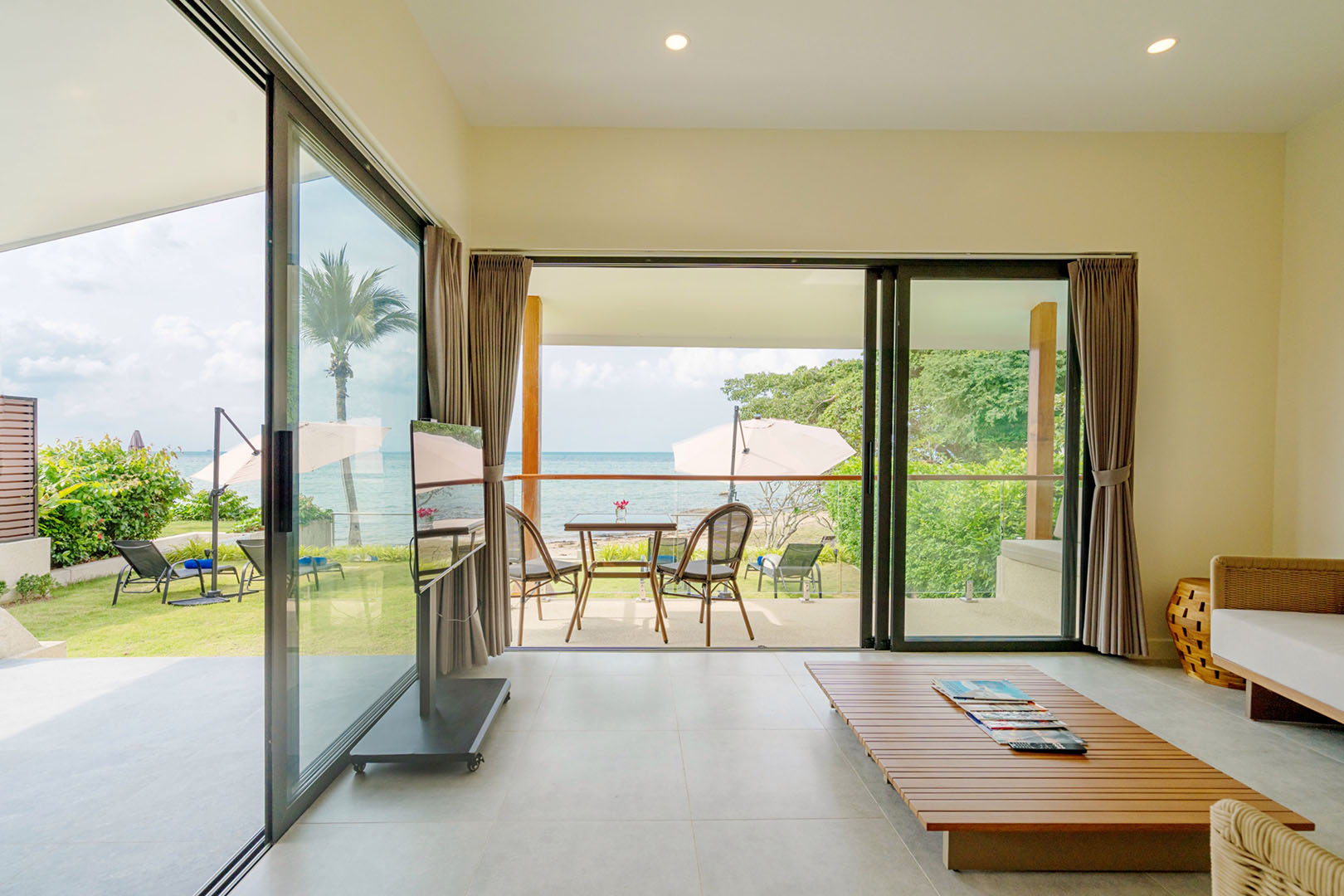 Indu Cocoon – Cosy 2 Bedroom Beachfront Pool Villa in Bang Makham for sale: Indu Cocoon – Cosy 2 Bedroom Beachfront Pool Villa in Bang Makham for sale