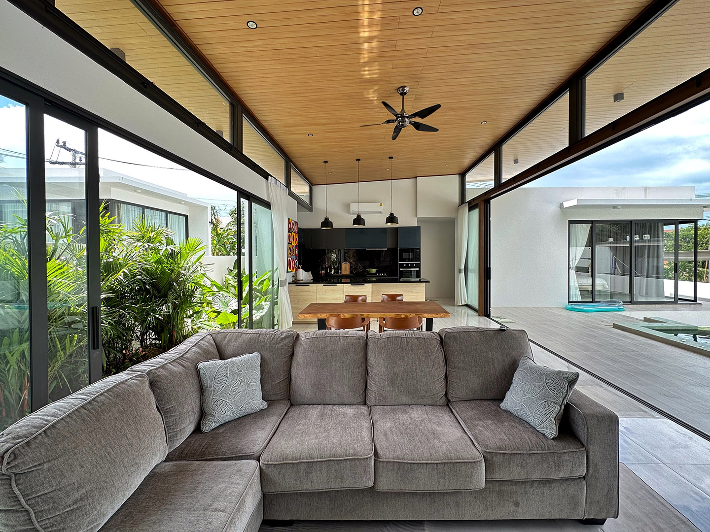 (SOLD) Sawasdee Pool Villas – Tropical 3 Bedroom Garden Pool Villas in Samui