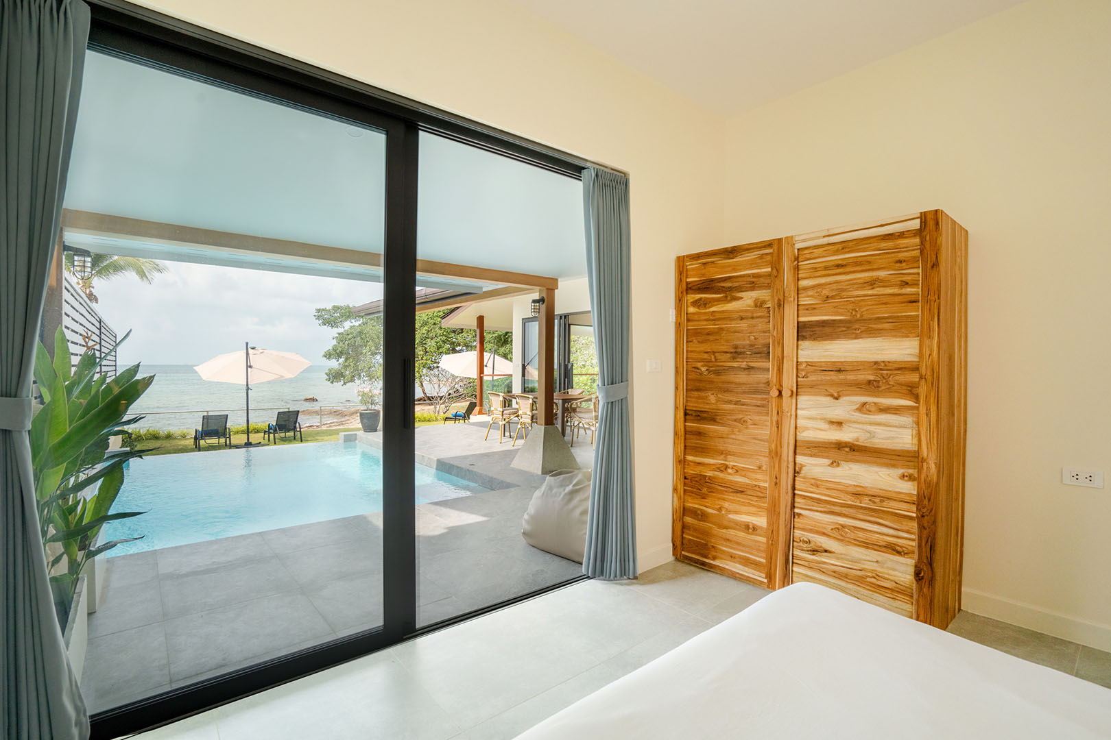 Indu Cocoon – Cosy 2 Bedroom Beachfront Pool Villa in Bang Makham for sale: Indu Cocoon – Cosy 2 Bedroom Beachfront Pool Villa in Bang Makham for sale