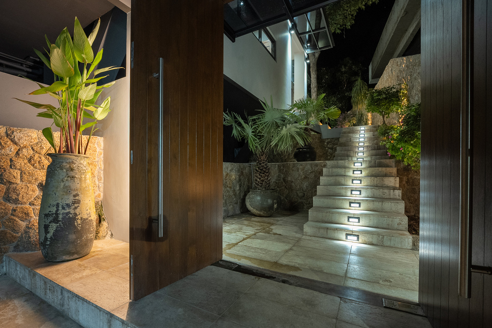 Modern 4 Bedroom Seaview Pool Villa in Plai Laem for sale