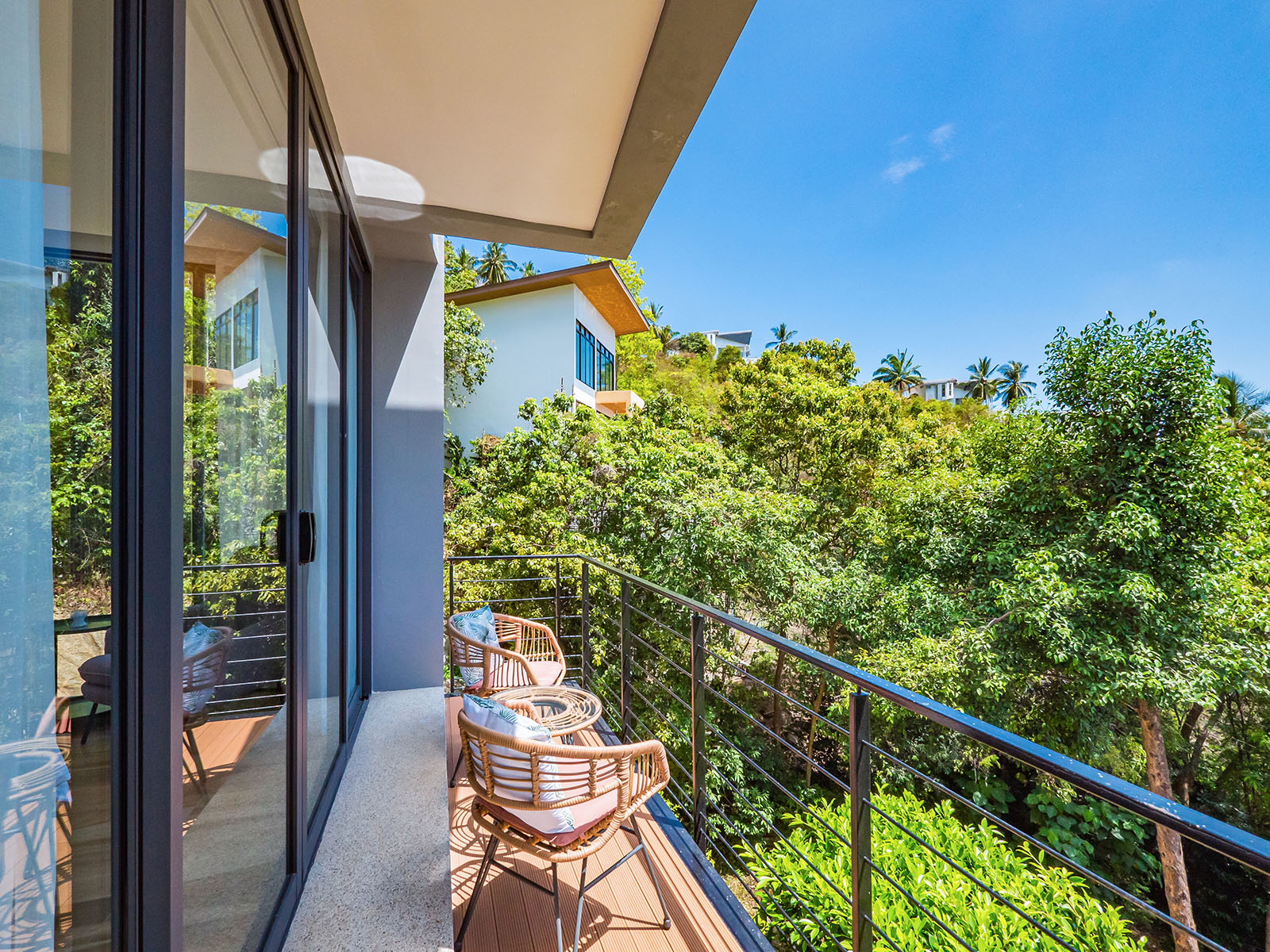 (PRICE REDUCED!) Verano Residence - Contemporary 3+1 Bedroom Seaview Pool Villa in Chaweng Noi for Sale