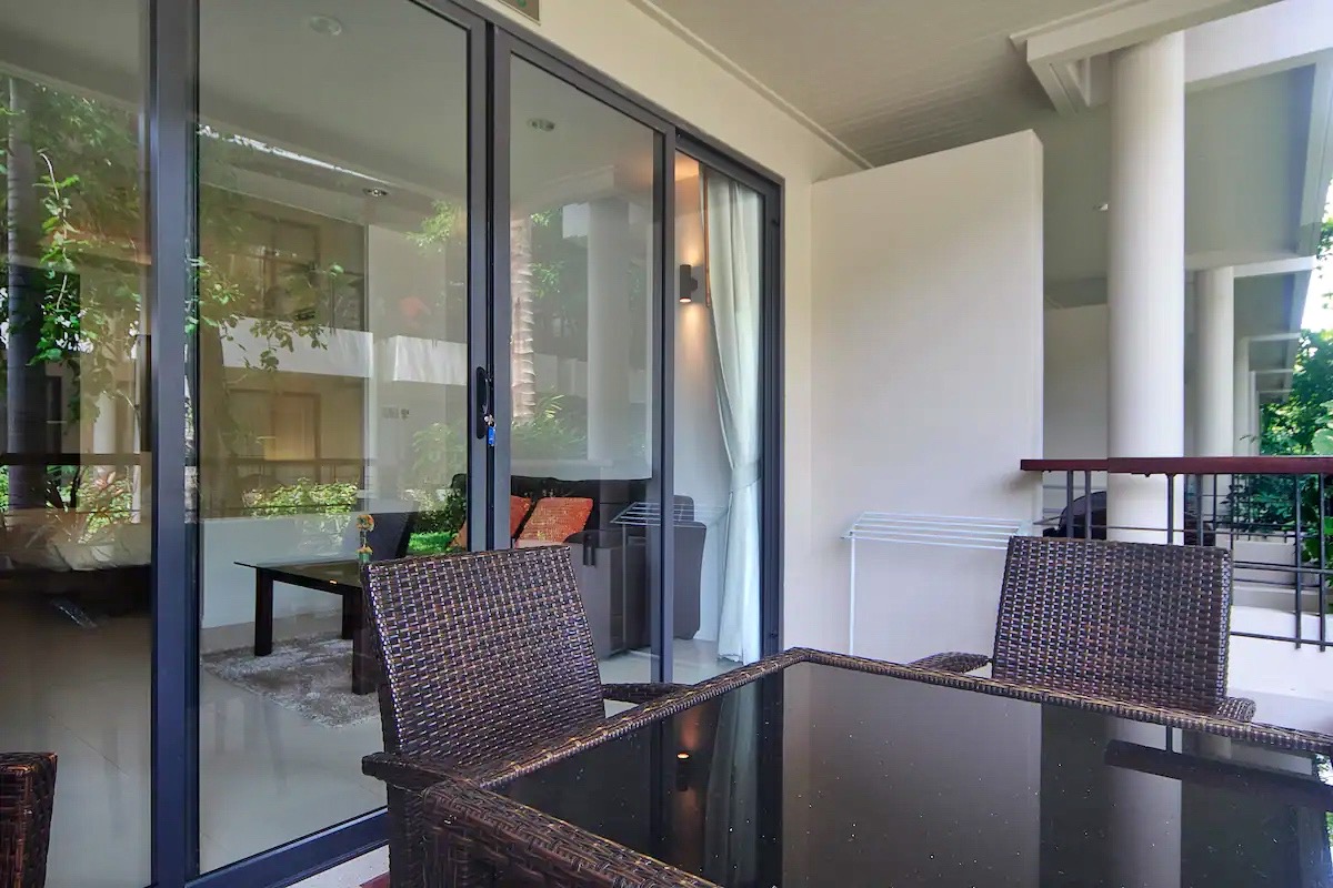 (SOLD) Emerald Condominium – Studio Unit Beachside Condo in Plai Laem for sale