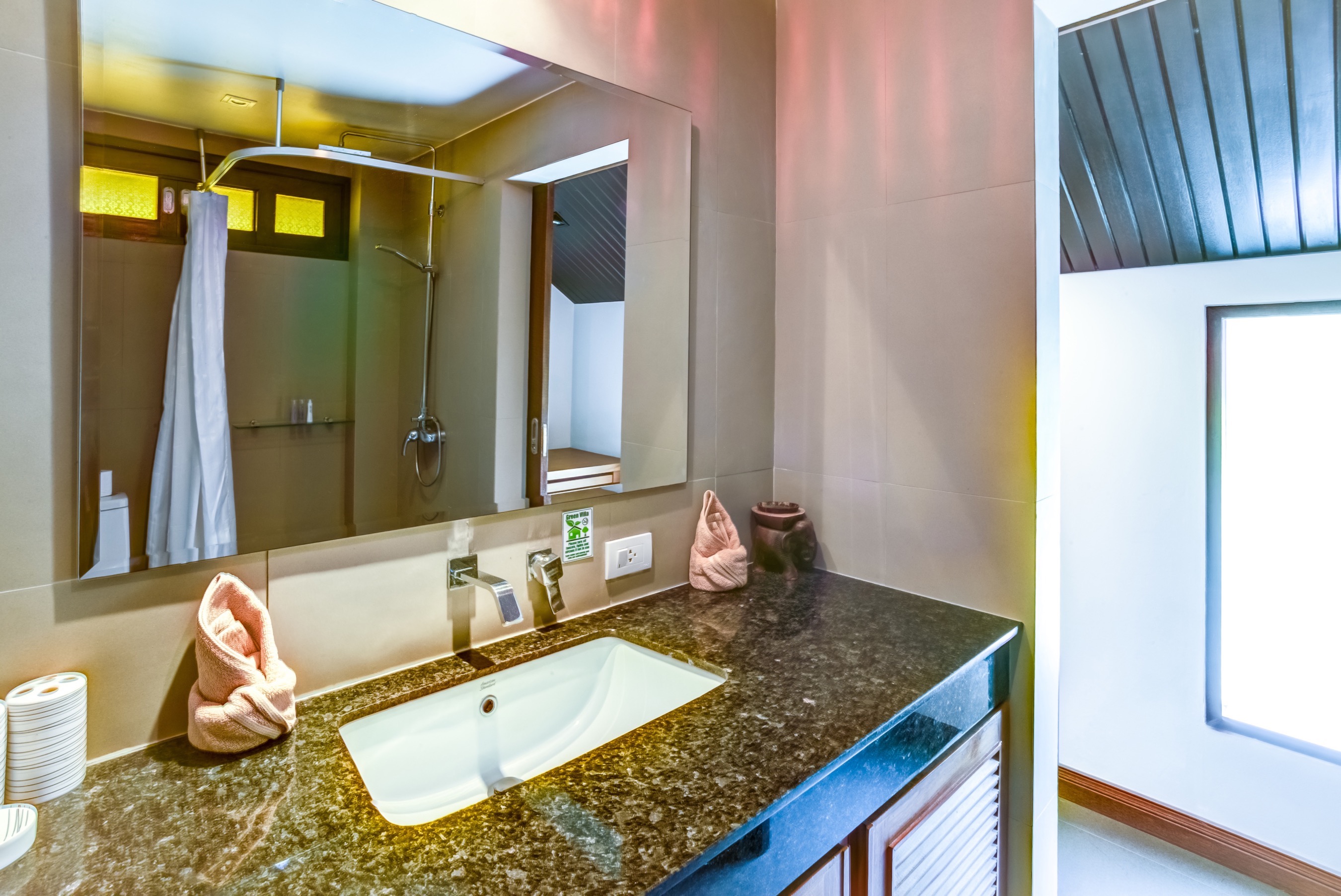 Villa Chok – Beachside 3 Bedroom Pool Villa in Ban Tai for sale